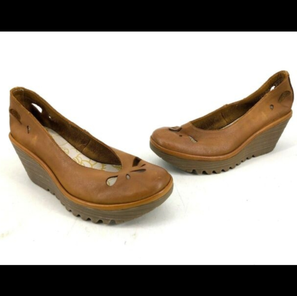 Fly London Sandals